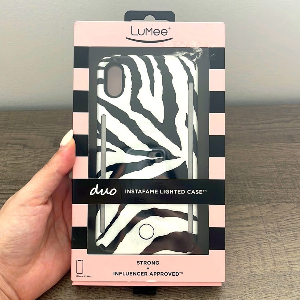 Lumee Zeebra Glitter IPhone XS Max Case
